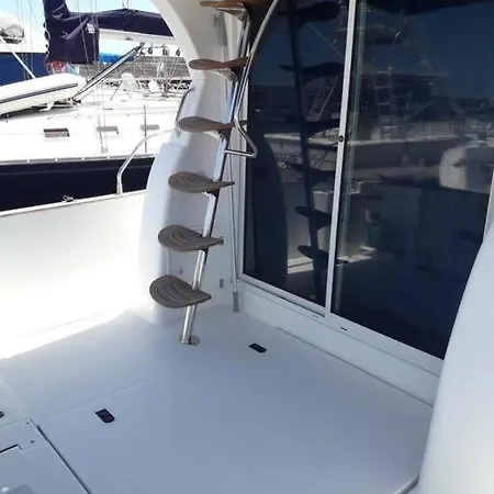 Se Alquila Barco-casa, Lanzarote Tekne Puerto Calero